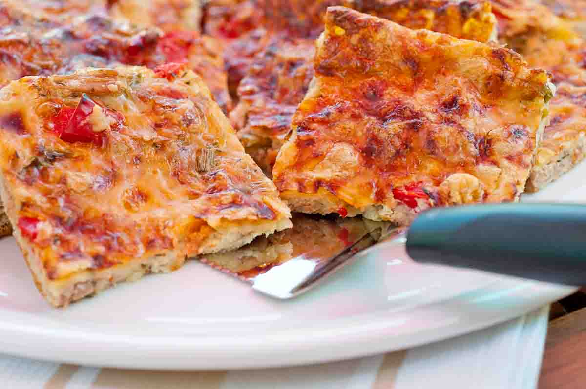 tonnikala-pizzapannari