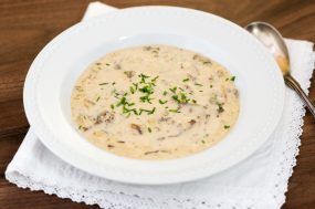 Suppilovahverokeitto