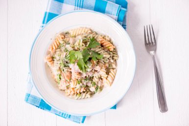 Nopea tonnikalapasta yhdelle