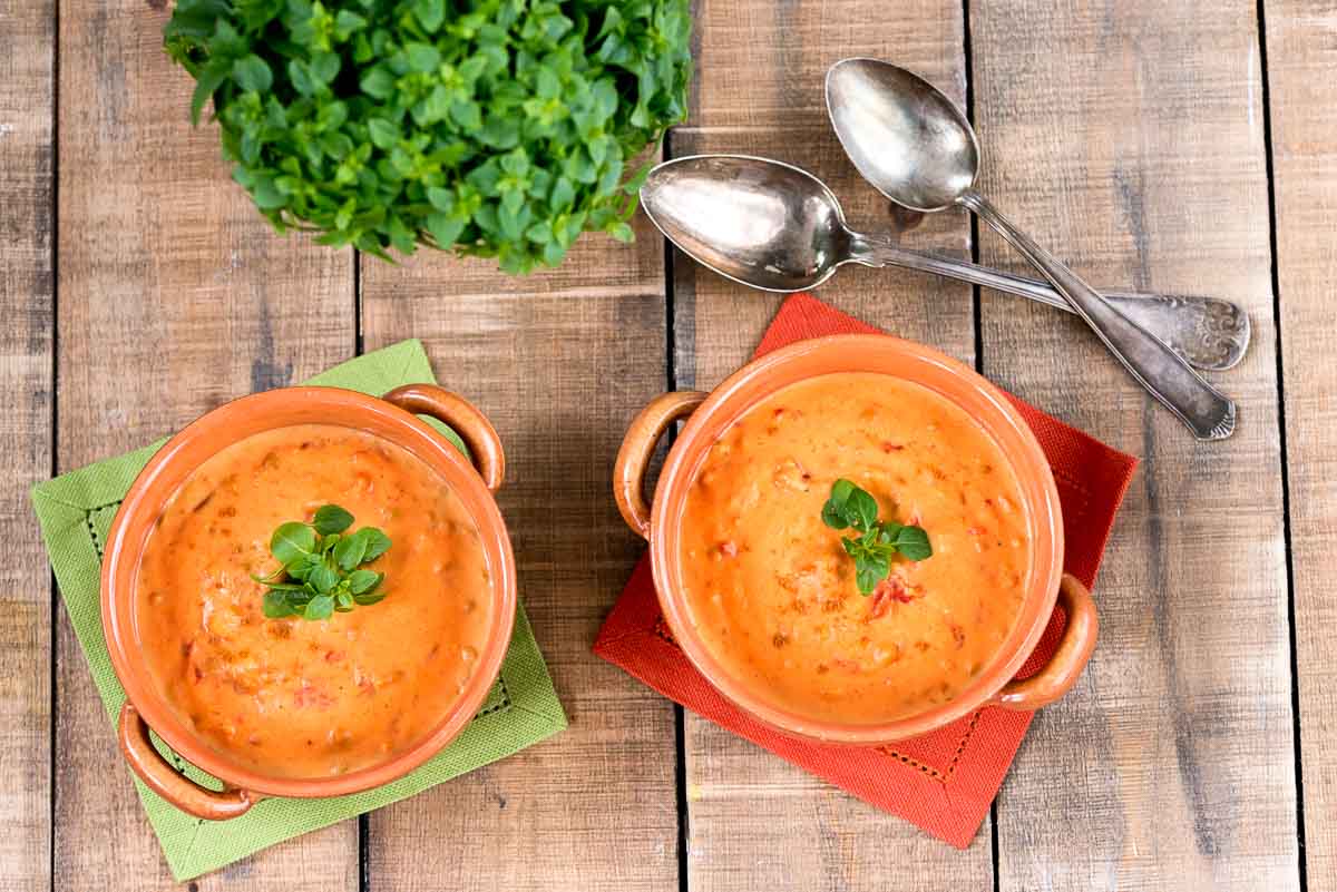 Bataatti-linssikeitto