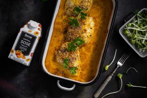 Inkivääri-persikkakanaa uunissa