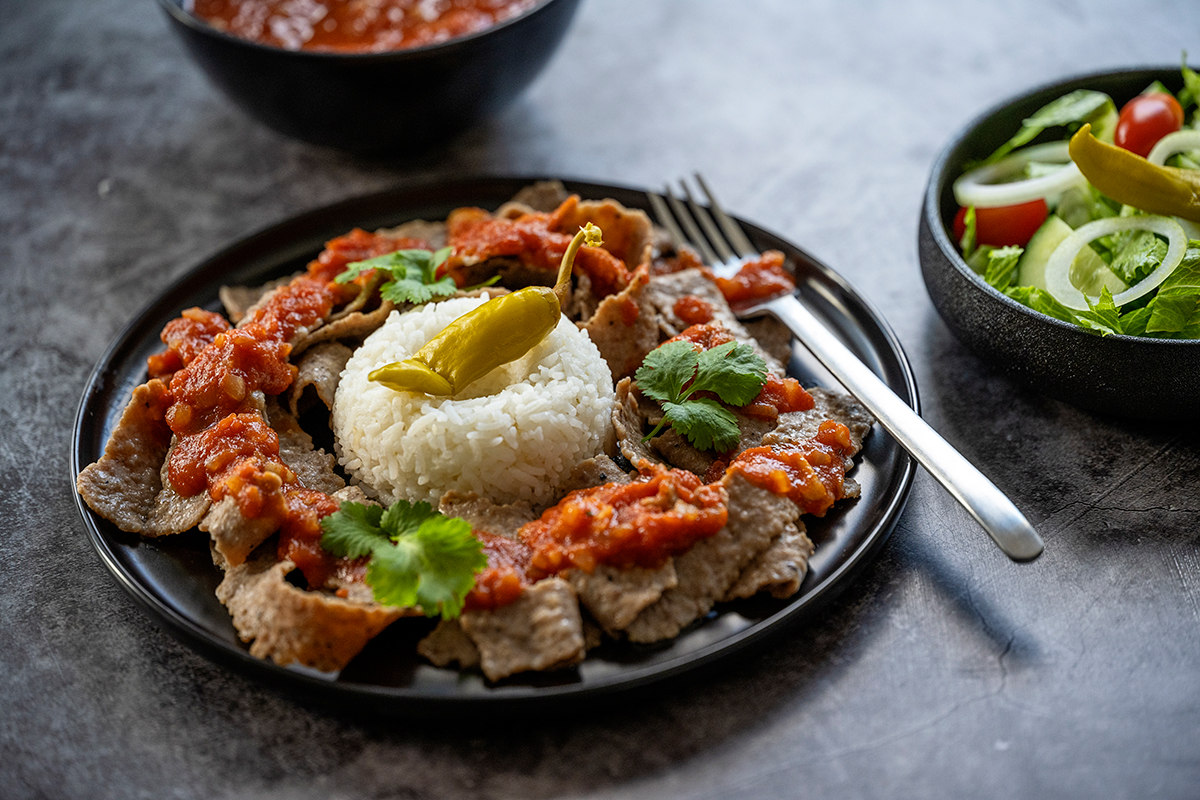 Kebab tomaattikastikkeella