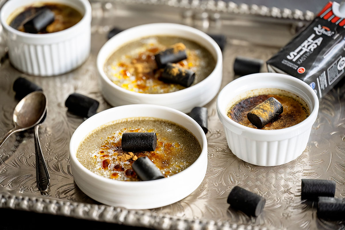 Lakritsinen creme brulee