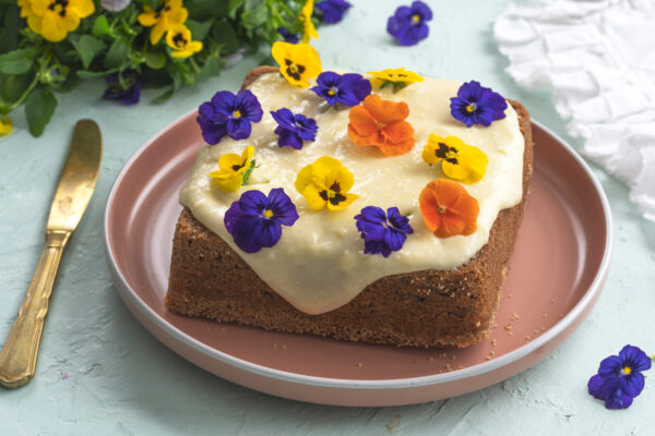 Banaanikakku kuorrutteella