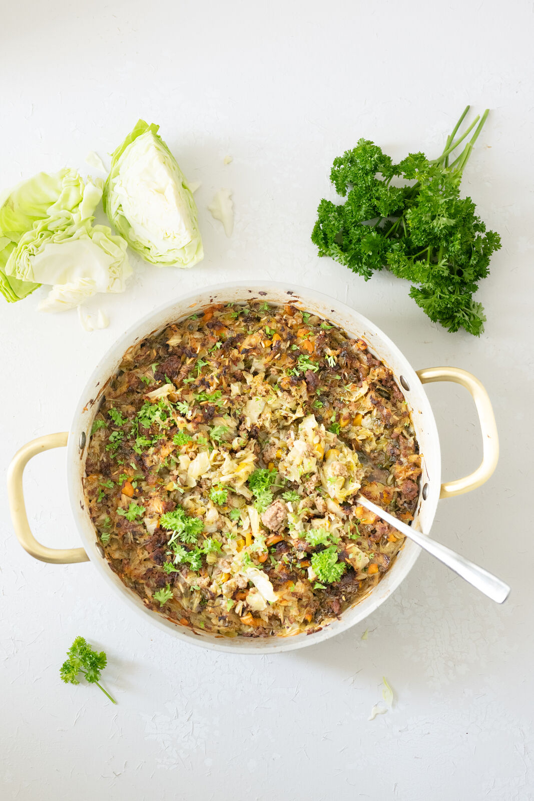 Jauheliha-kaalilaatikko