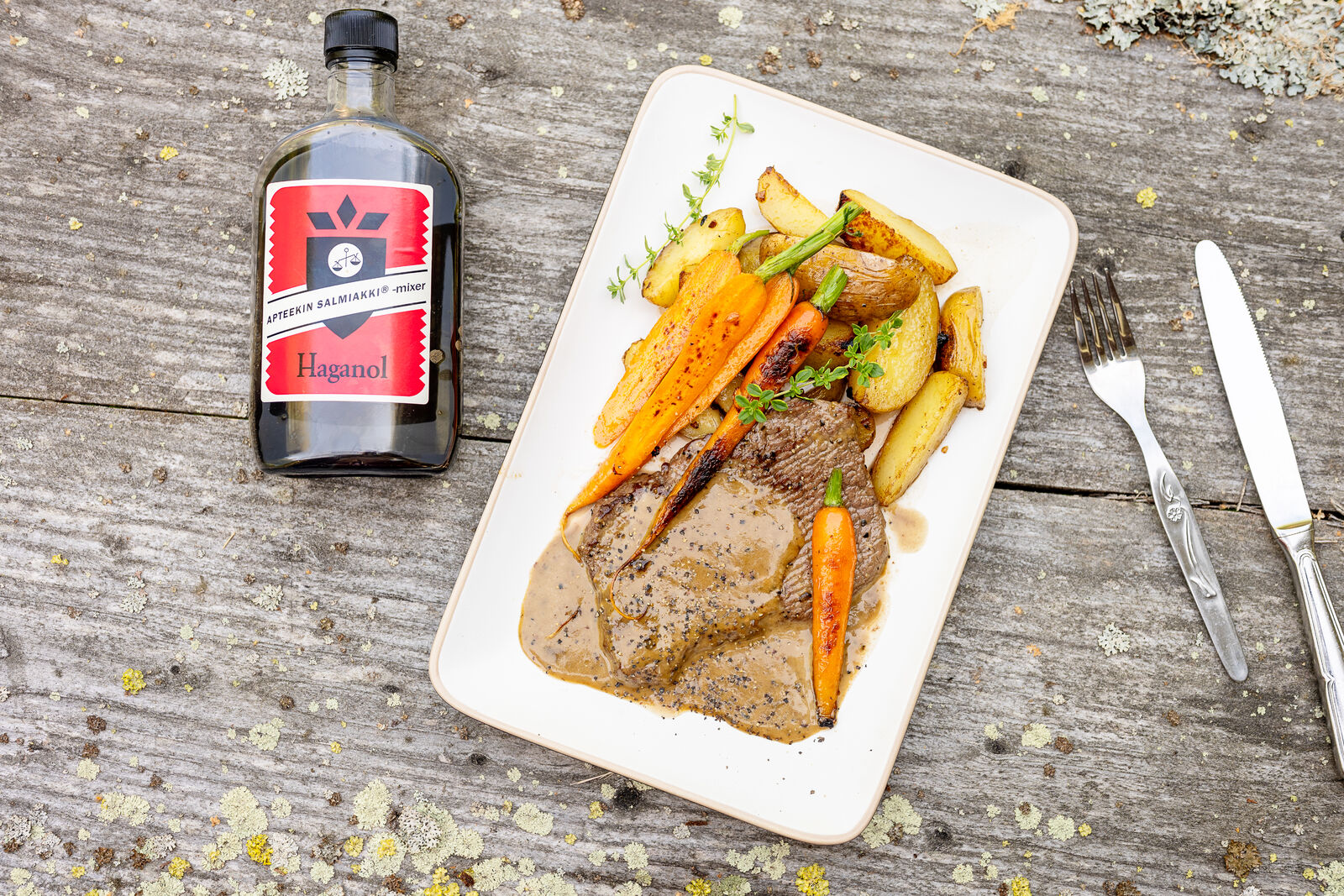 pippuripihvit ja salmiakkikermakastike