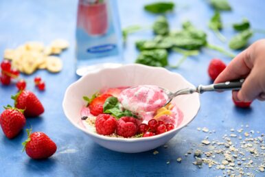 Värikäs smoothiebowl